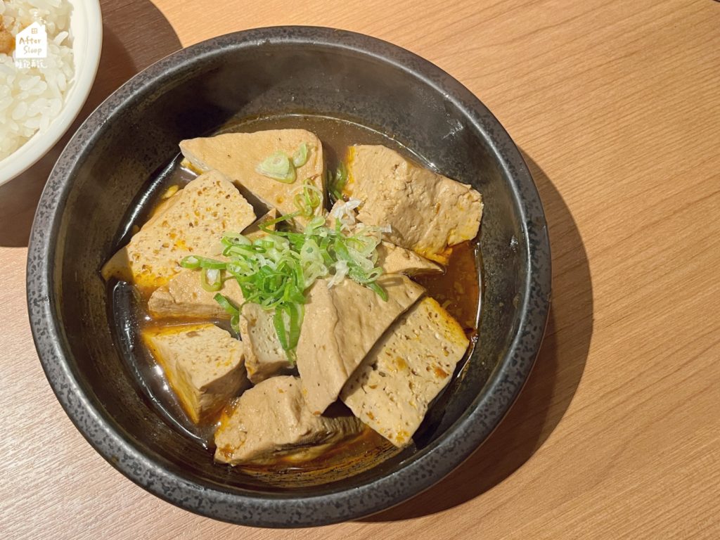 拾七石頭火鍋中山店｜滷豆腐（58元）