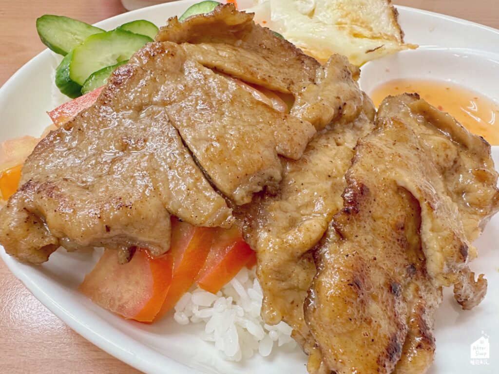 思香河粉｜燒肉飯（80元）