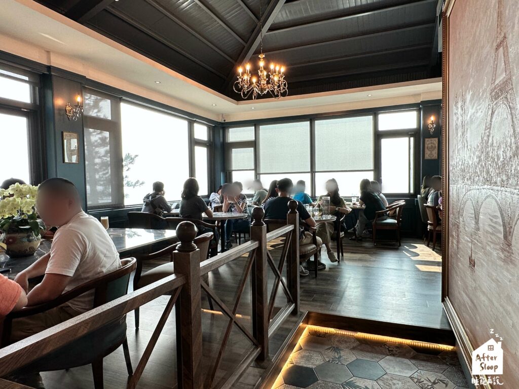 柴山1號海洋咖啡｜室內用餐區