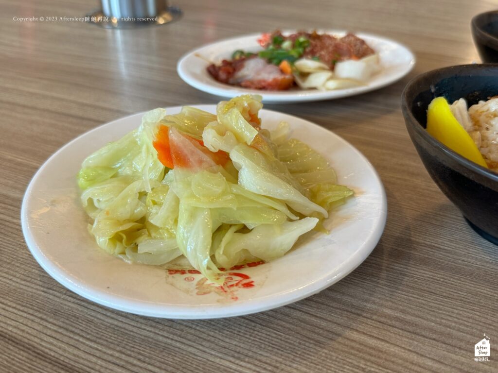 噴水雞肉飯小雅旗艦店｜高麗菜（40元）