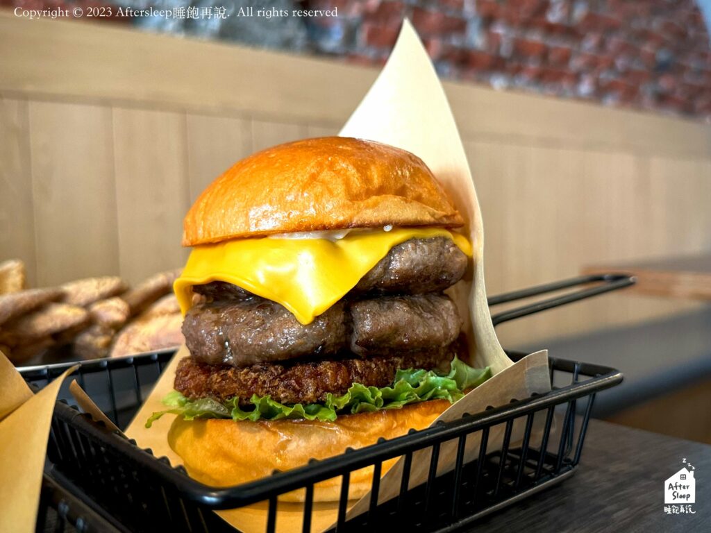 Burger Gram 漢堡克｜油封蒜頭牛肉堡＋雙倍肉（400元）