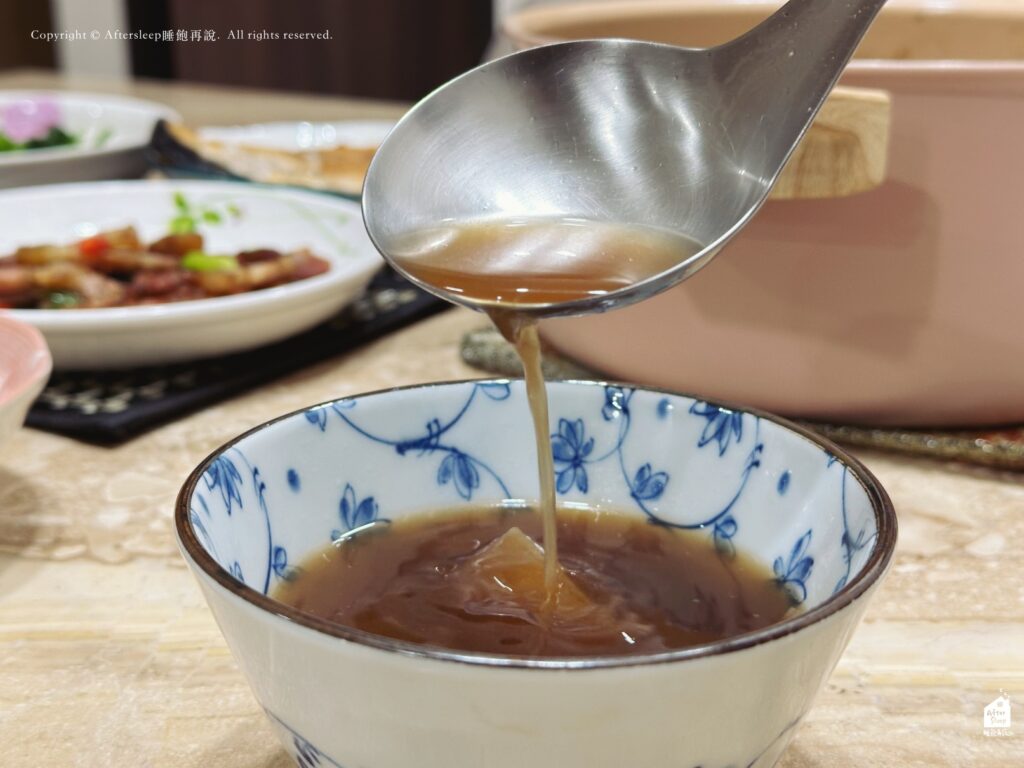 澤翔餐飲／魷魚螺肉蒜鍋｜鮮甜湯汁