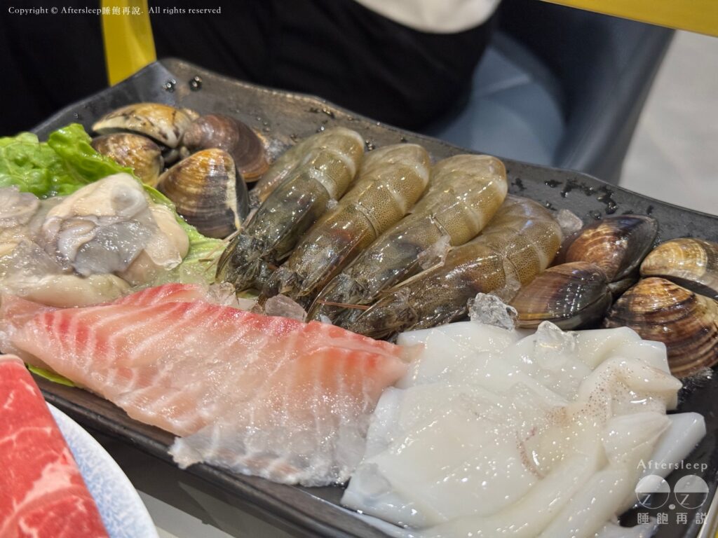 汕頭泉成沙茶潮鍋（高雄五甲公園店）｜海鮮